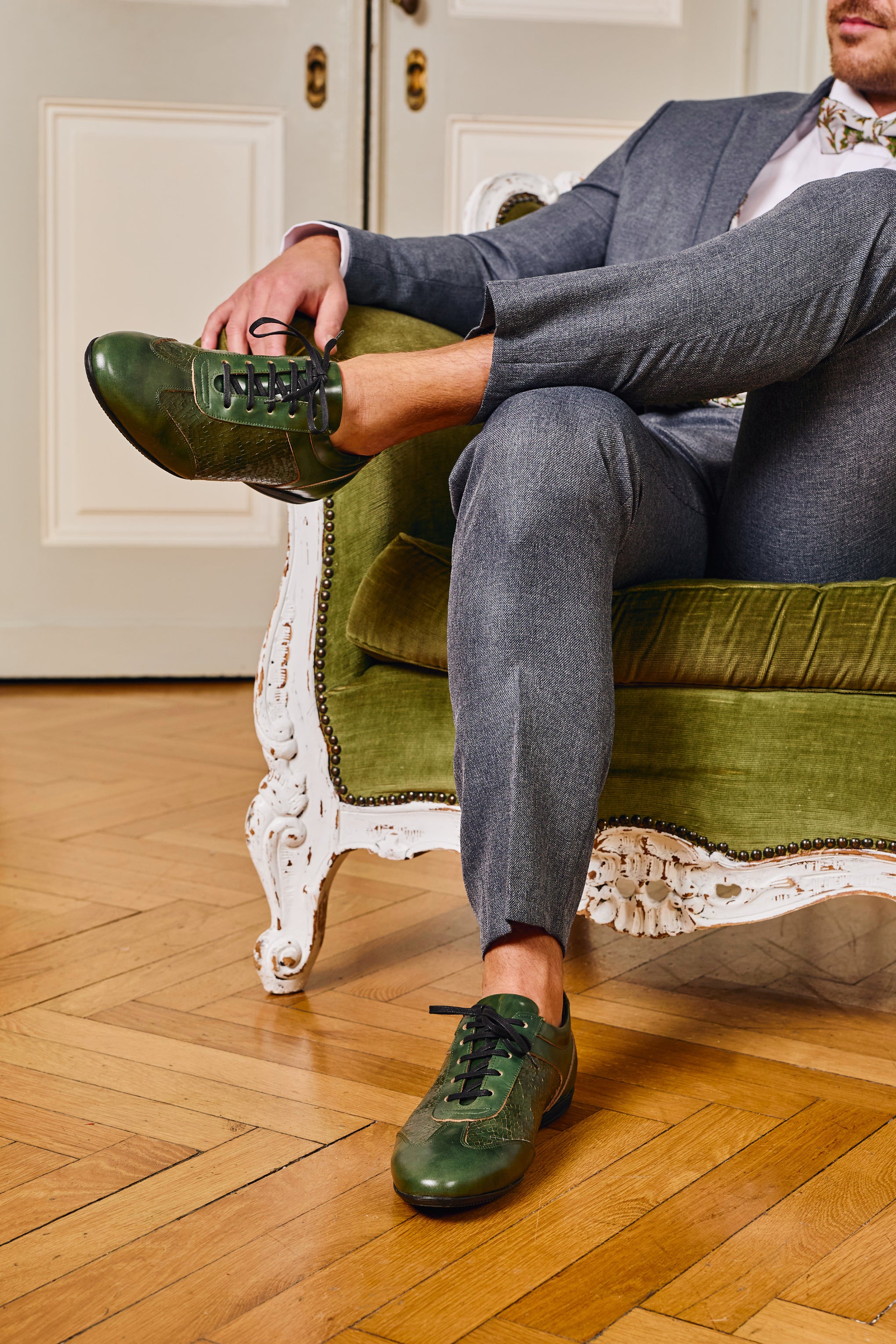 Handgemachter Herrenschuh, Freizeitschuh, Sneaker, laubgrün, Grün, echtes Leder