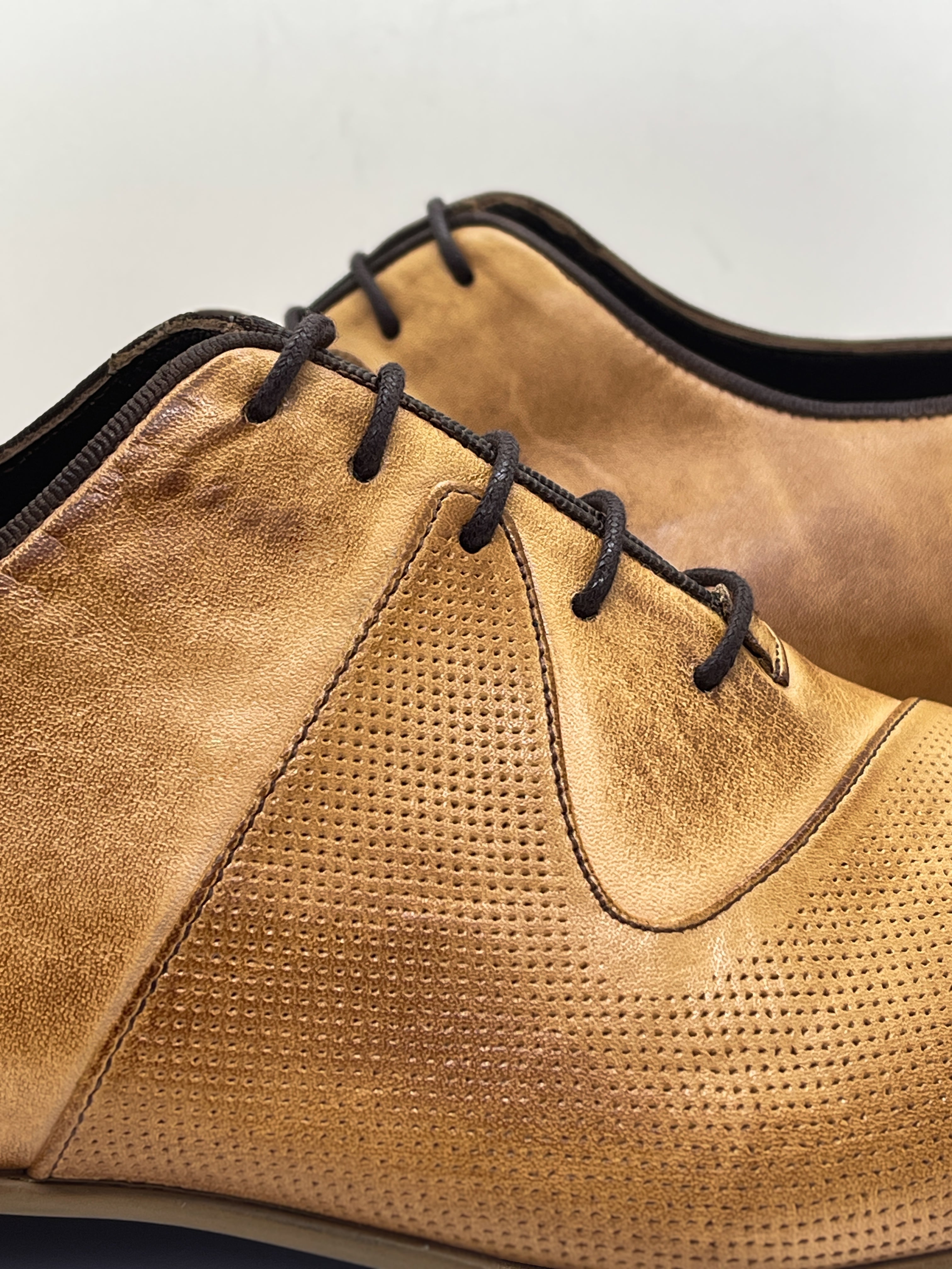 Handgemachter Herrenschuh, nude/cognac_braun, matt, echtes Leder