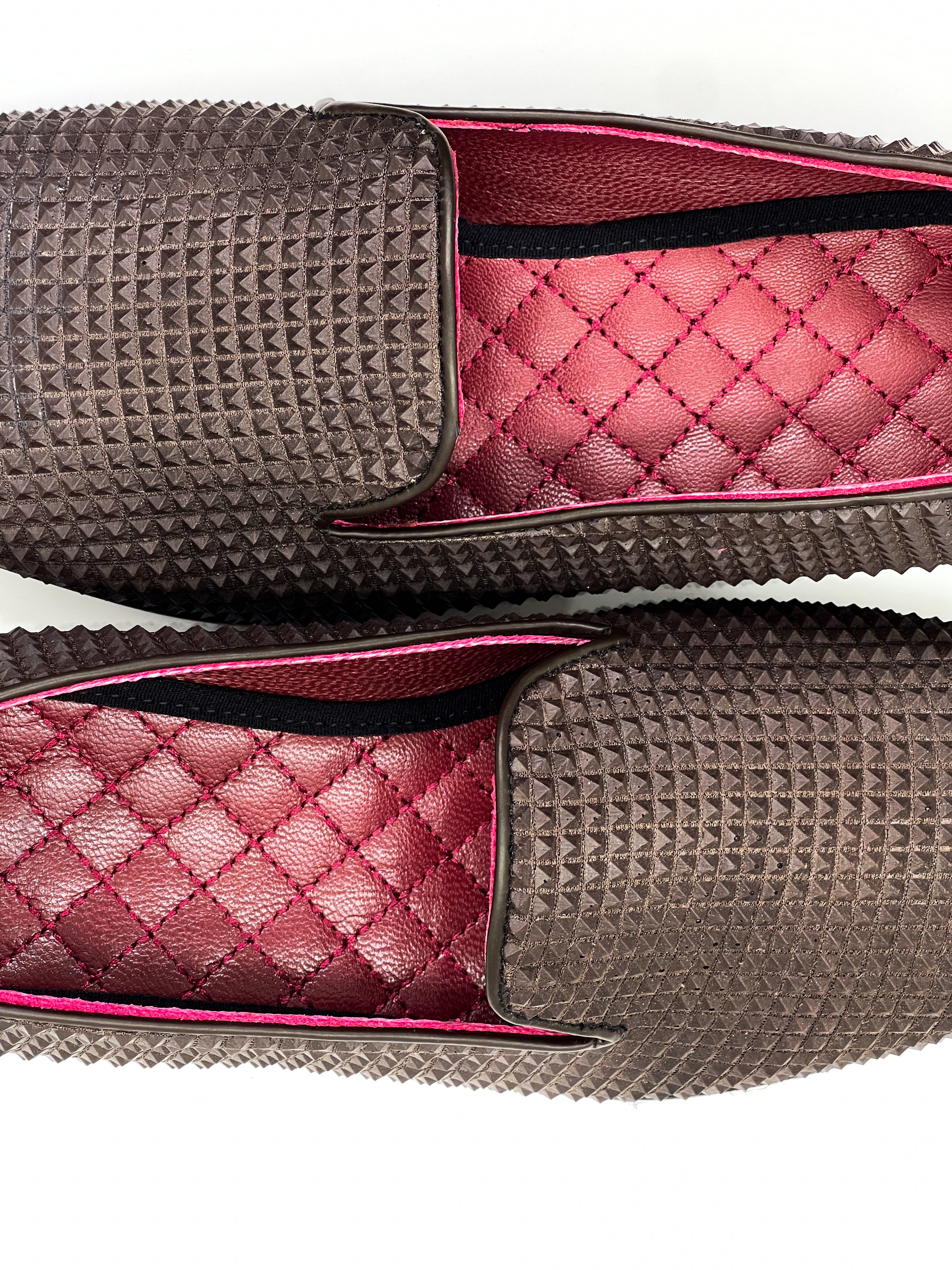 Handgemachter Herrenschuh, Slipper aus echtem Leder mit Krokoprägung, Perlmutteffekt, Braun