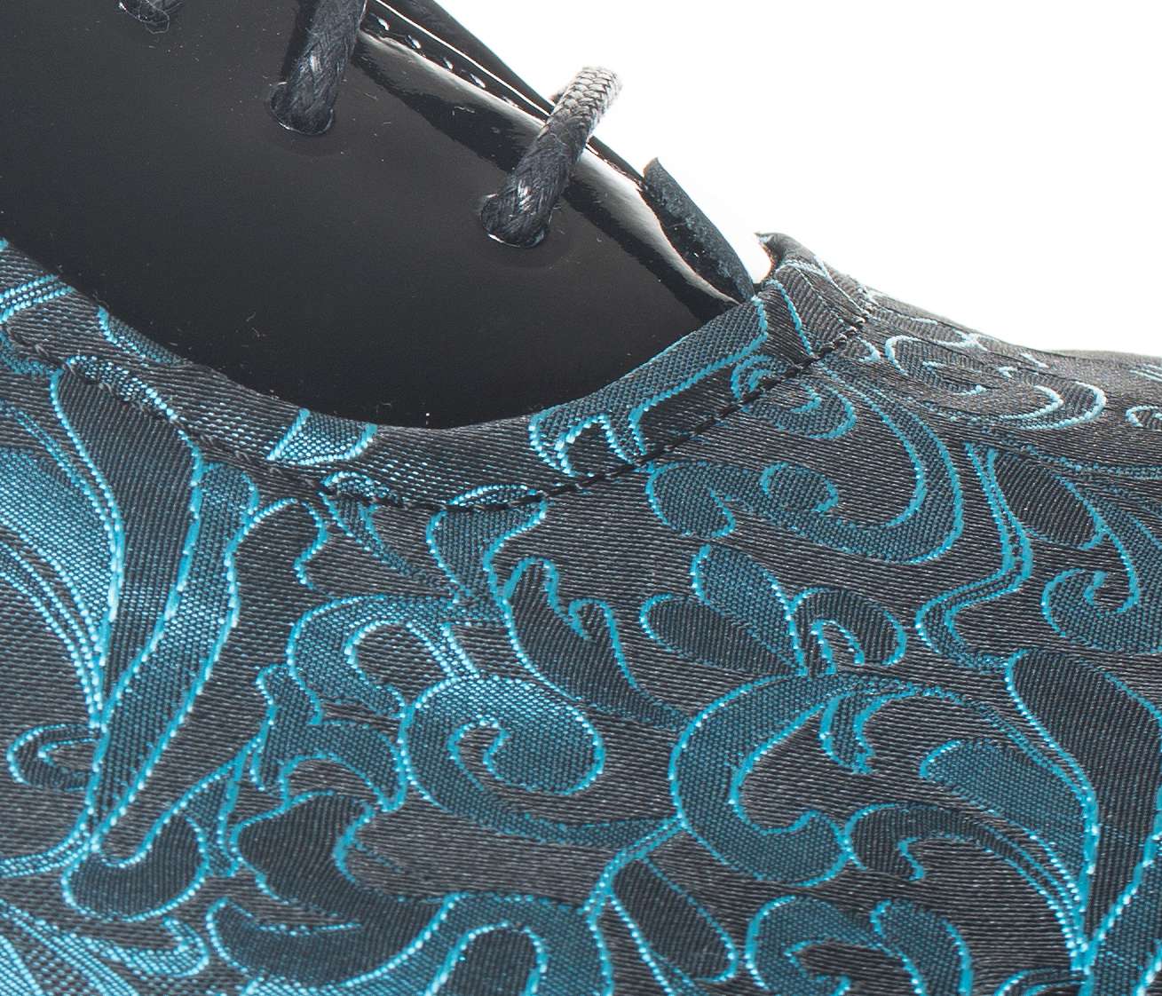 Handgemachter Herrenschuh, mit Paisley Ornamenten, Lack, schwarz/türkisblau