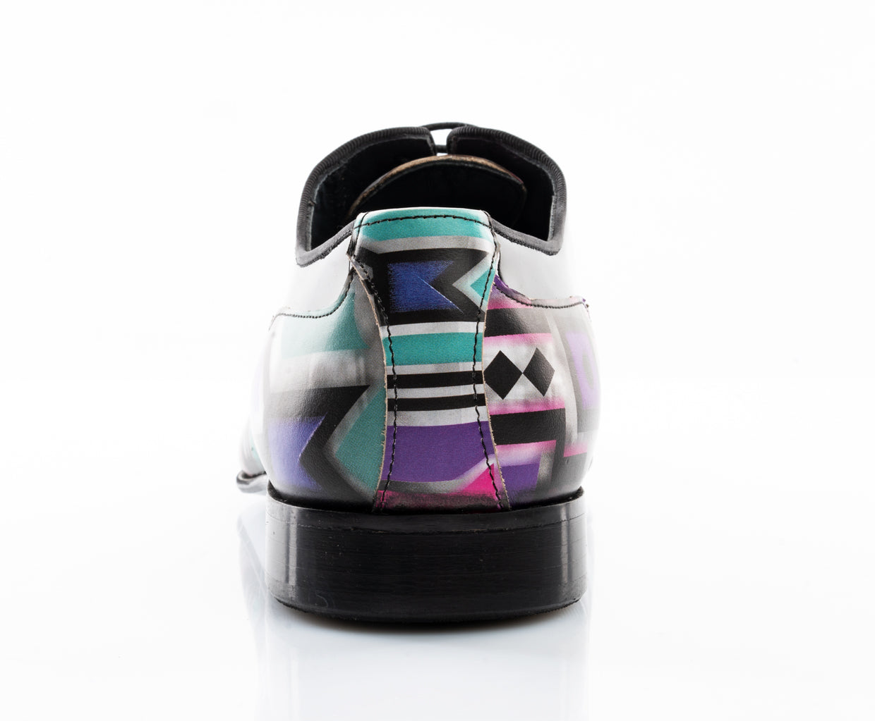 Herrenschuh, extravagant mit pittoresken Ornamenten, handbemalt, Bunt