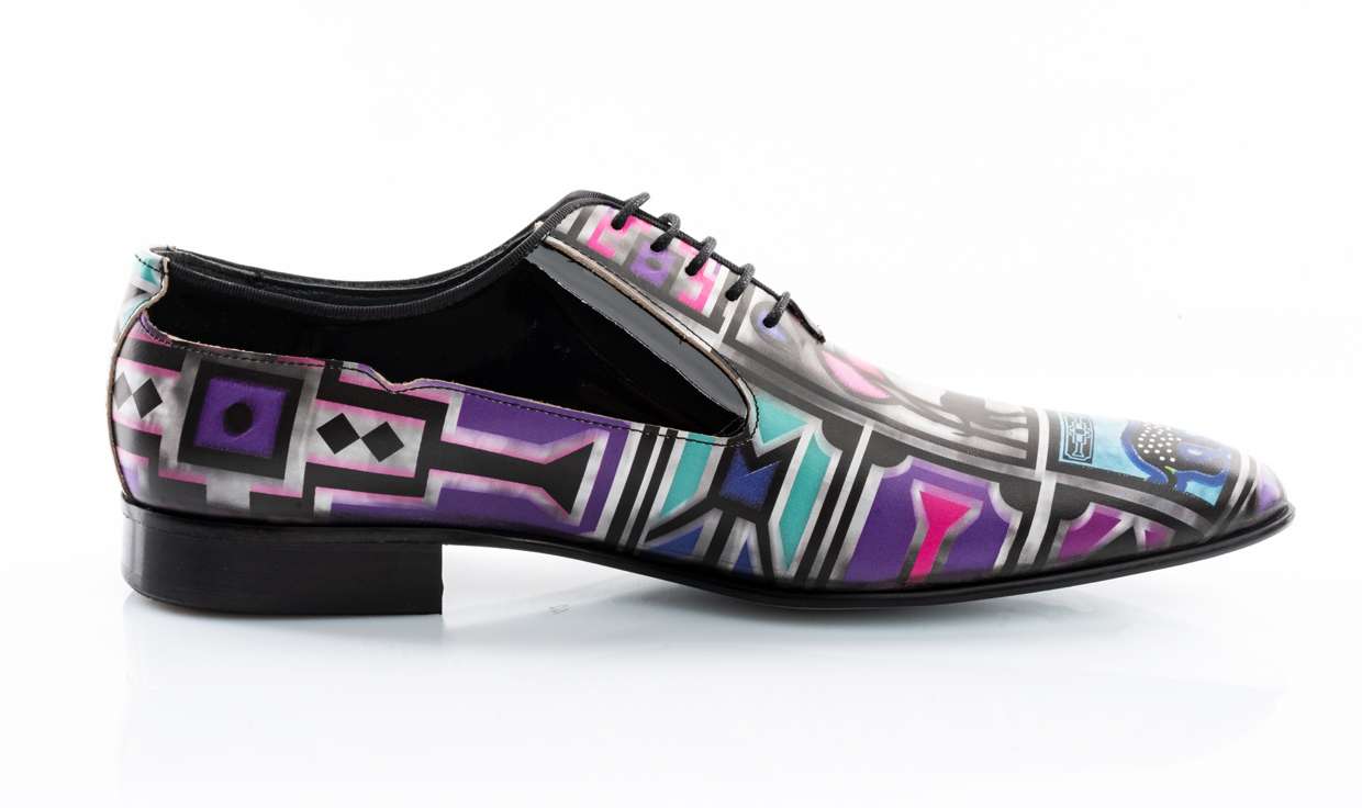 Herrenschuh, extravagant mit pittoresken Ornamenten, handbemalt, Bunt
