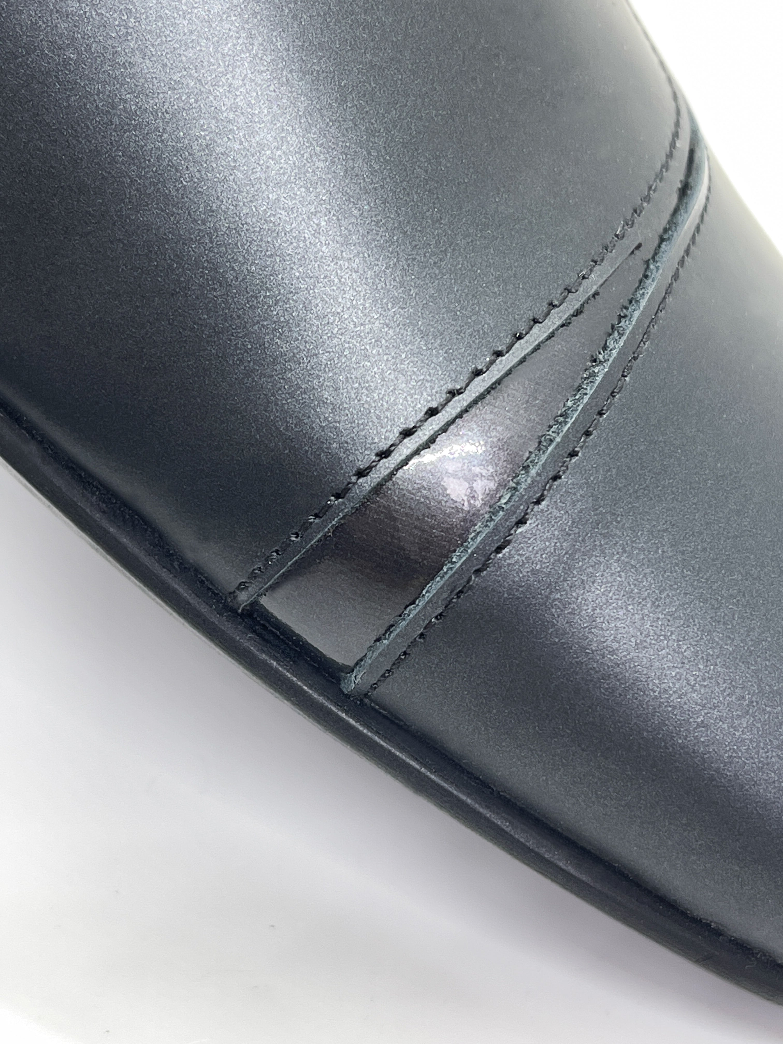 Handgemachter Herrenschuh, mit Patchworkeinsatz, Perlmuteffekt, Grau, echtes Leder