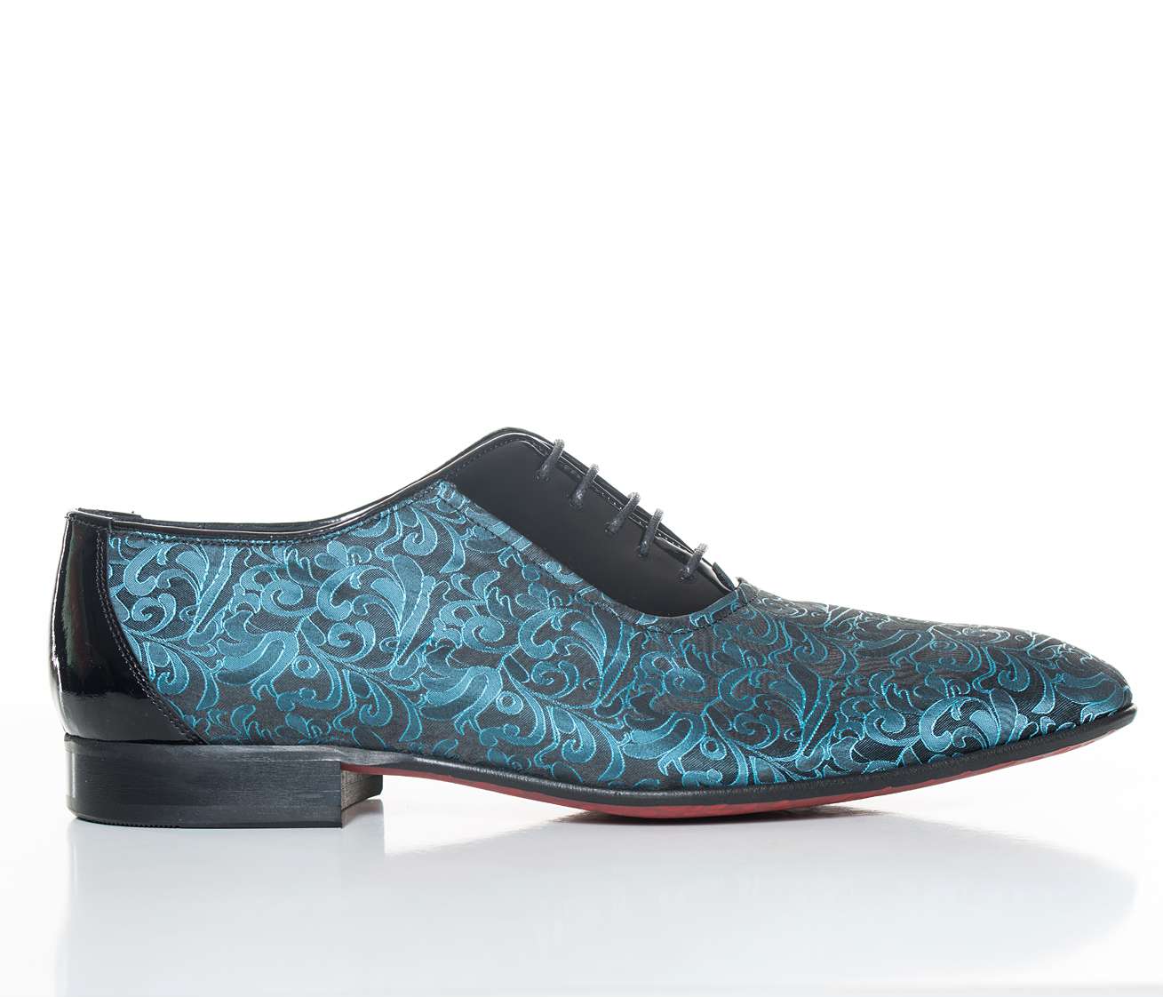 Handgemachter Herrenschuh, mit Paisley Ornamenten, Lack, schwarz/türkisblau