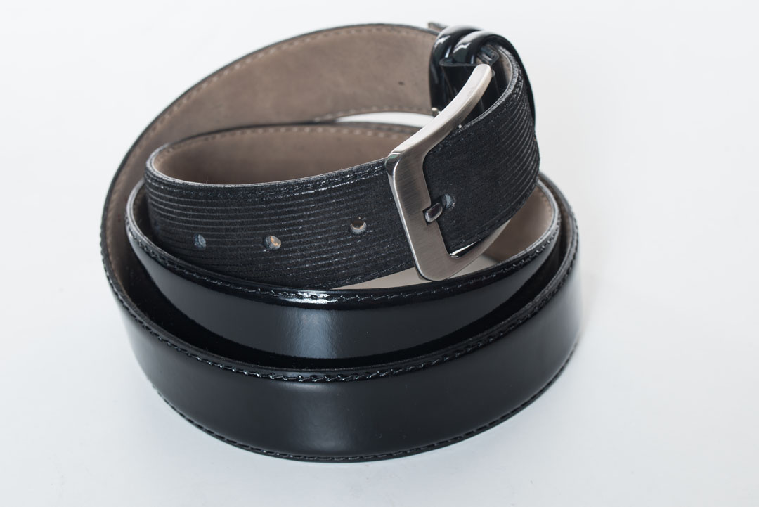 Herrengürtel, Hochzeitsgürtel, Schwarz Lack mit Laser Gravur aus echtem Leder, handgemacht 