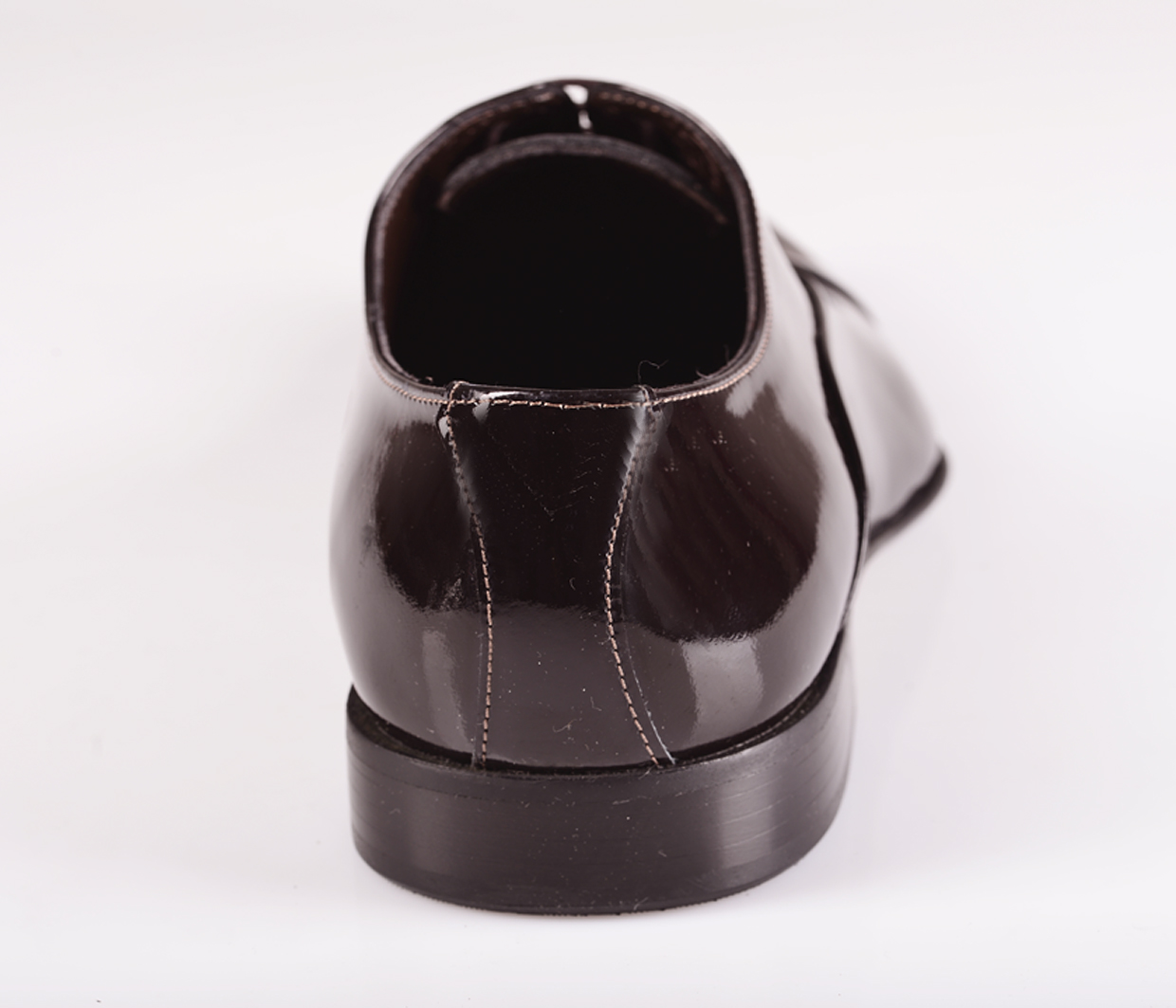 Stilvoller Lackschuh in Dunkel Braun, aus echtem Leder, handgemacht
